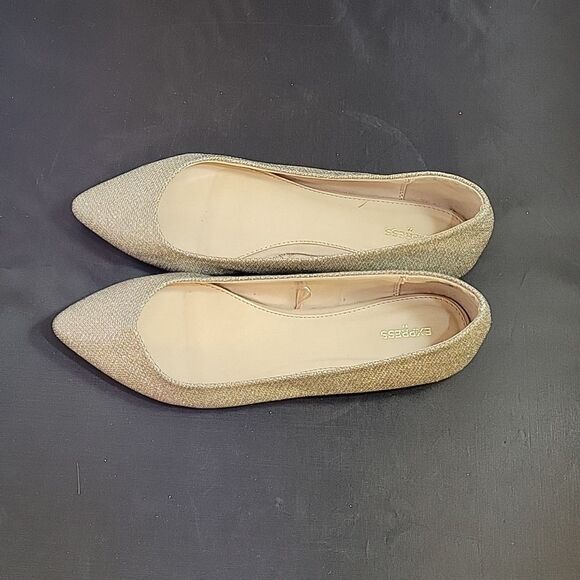 EXPRESS GOLD GLITTER EMBROIDERY POINTED TOE SLIP-ON WOMEN"S FLAT - Picture 7 of 16